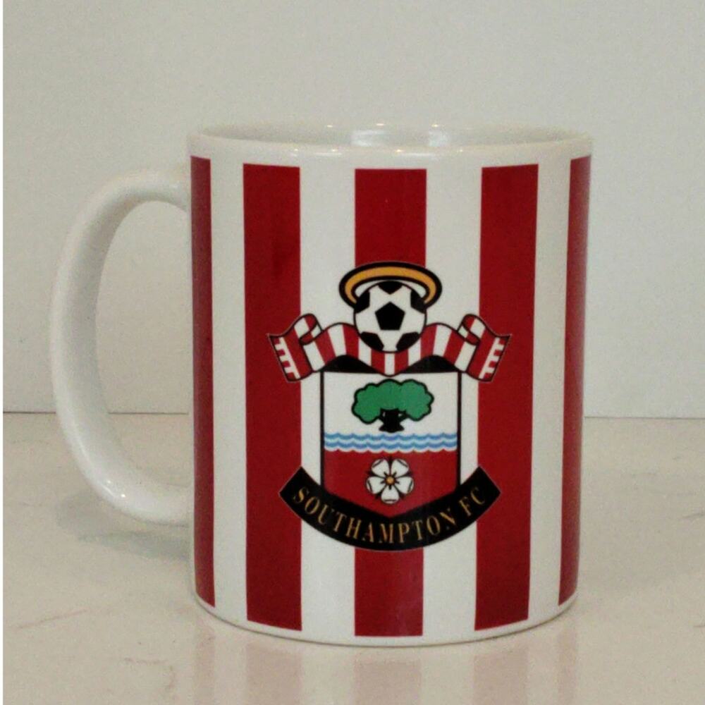 Vintage Southampton FC Mug – Red & White Striped Coffee Cup Premier League - Picture 3 of 5